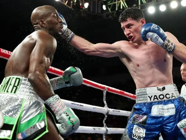 William Zepeda Menang Angka Tipis Dalam Duel Ulang Versus Tevin Farmer