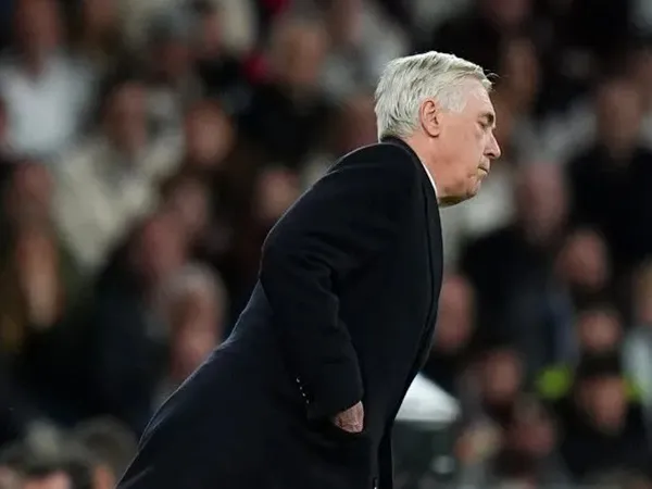 Carlo Ancelotti Pertimbangkan Kembali Masa Depannya di Real Madrid
