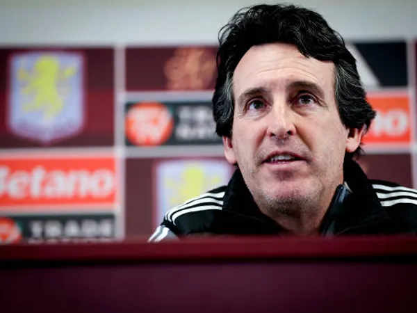 Aston Villa Berjuang di Tiga Kompetisi, Unai Emery Fokus Perbaiki Performa