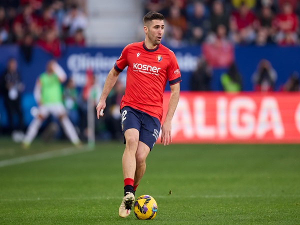 Atletico Madrid Terancam Kalah Dalam Perburuan Bek Kanan Osasuna