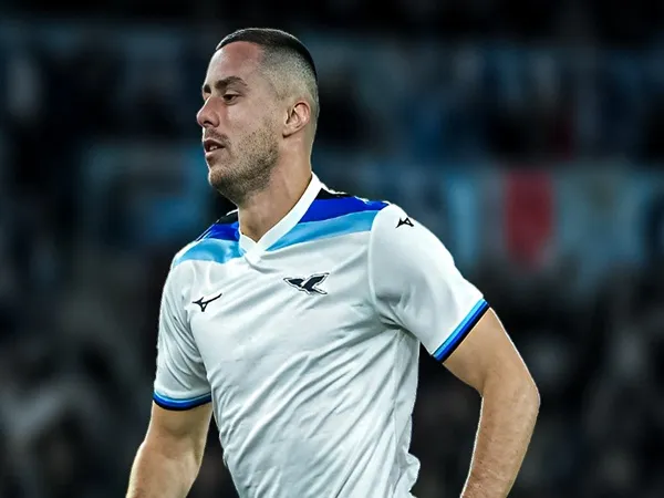 Defender Veteran Ingin Akhiri Kontrak Dengan Lazio Akhir Musim Ini