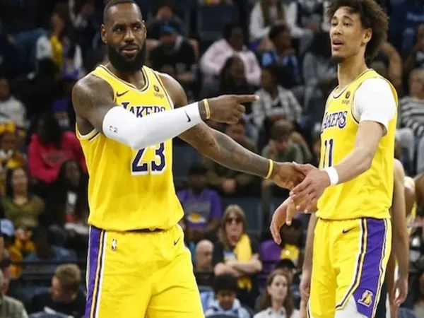 LeBron James Kagum dengan Perkembangan Jaxson Hayes