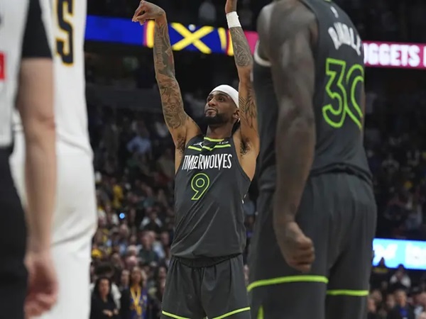 Mike Conley Senang dengan Perkembangan Alexander-Walker