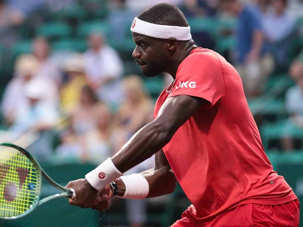 Frances Tiafoe Dan Rekan Senegaranya Jadi Bagian Sejarah Di Houston