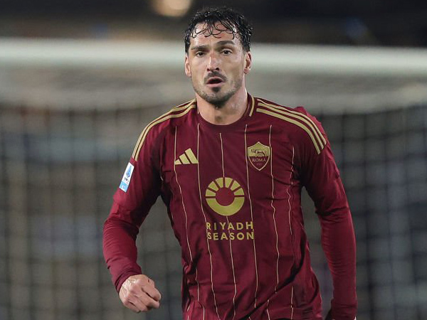 Akhir Musim ini, Mats Hummels Putuskan Gantung Sepatu