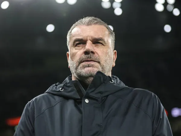 Ange Postecoglou Kritik Reaksi Terhadap Kontroversi VAR untuk Liverpool