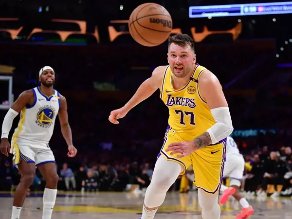 Luka Doncic Kesal Tampil Buruk Ketika Lawan Warriors | Liga Olahraga