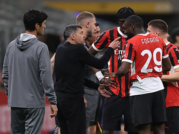 Imbang Lawan Fiorentina, Sergio Conceicao Soroti Kesalahan Berulang Milan