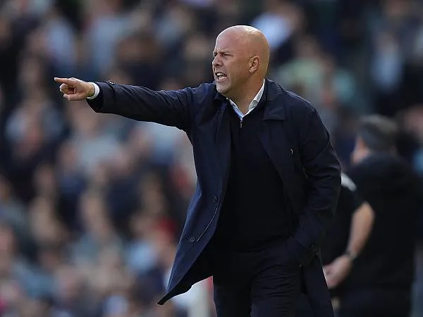 Arne Slot Akui Liverpool Kehilangan Efektivitas di Craven Cottage