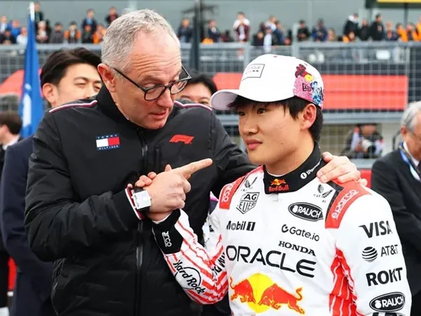 Helmut Marko Puas dengan Debut Yuki Tsunoda di GP Jepang