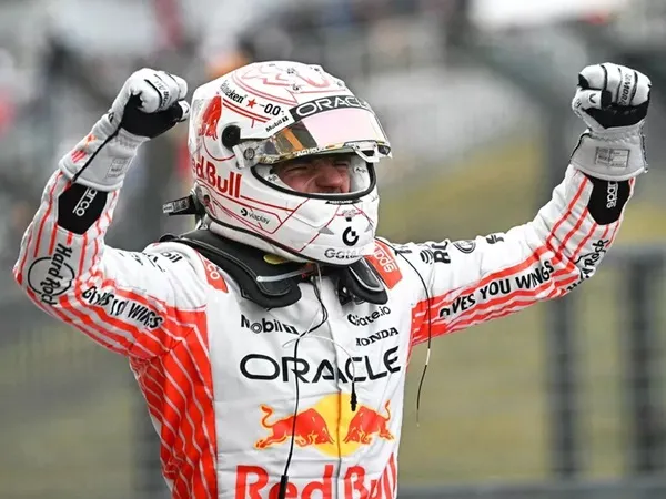 Max Verstappen Komentari Penampilan McLaren di GP Jepang