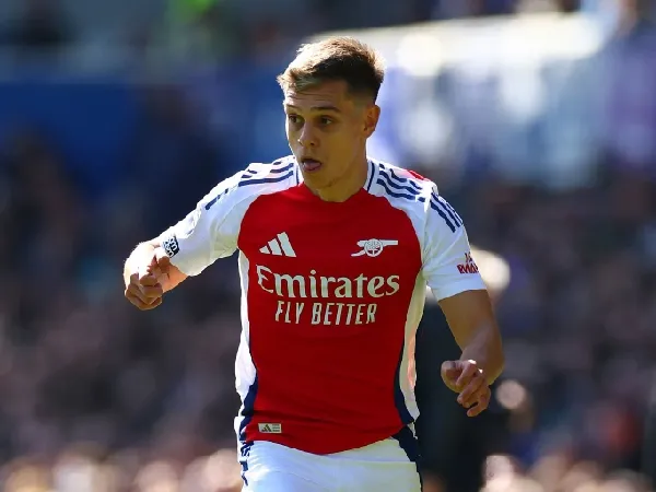 Leandro Trossard dipuji oleh manajer timnas Wales, Craig Bellamy