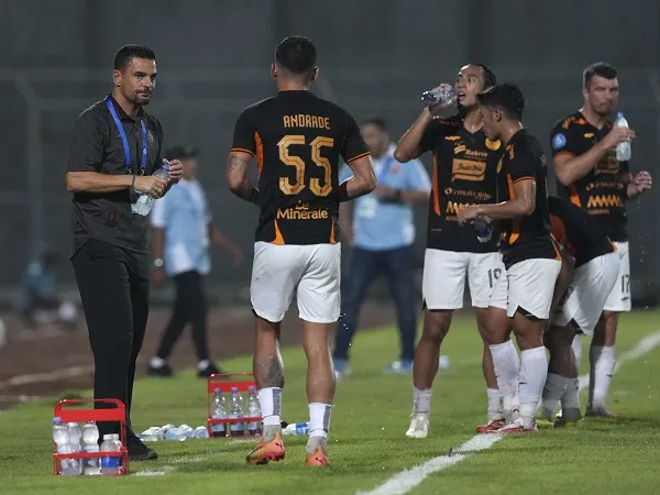 Pelatih Persija Jakarta, Carlos Pena