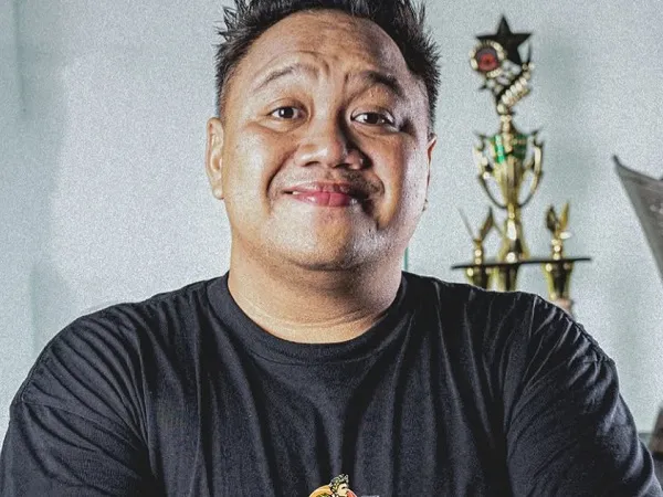 Andika Saputra Ditunjuk Jadi Pelatih Baru Pacific Caesar Surabaya