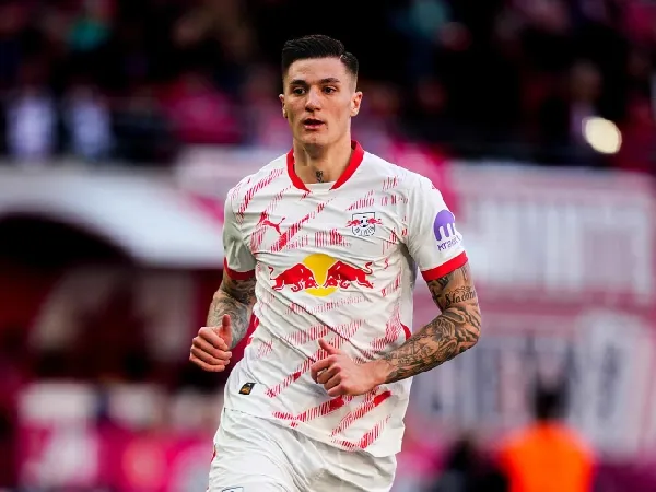 Benjamin Sesko memberikan lampu hijau ke Arsenal