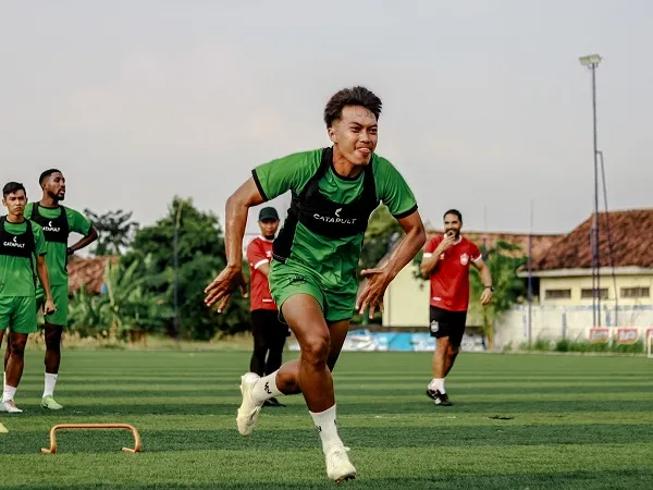 Latihan PSIS Semarang jelang menghadapi Persik Kediri