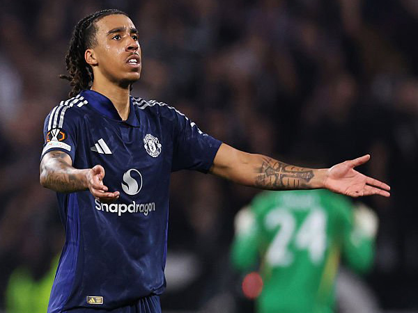 Leny Yoro Masih Optimis MU Lolos ke Semifinal Liga Europa