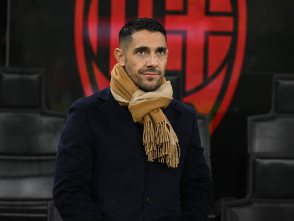 Geoffrey Moncada Sebut Perubahan Formasi di Milan Hal Yang Biasa