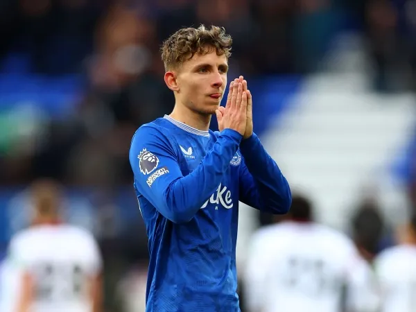 Jesper Lindstrom Diprediksi Tak Lagi Perkuat Everton Usai Operasi Hernia