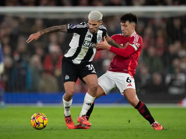 Melirik Catatan Tim Tamu Jelang Newcastle vs Man United di Premier League