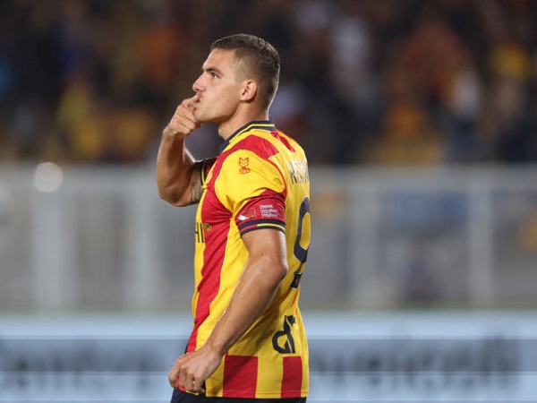 Pelatih Jelaskan Alasan Mengganti Nikola Krstovic Saat Melawan Juve