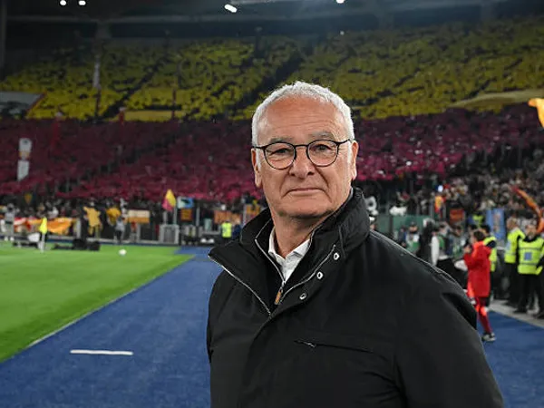 Claudio Ranieri Pensiun dengan Catatan Tak Kalah di Derby della Capitale