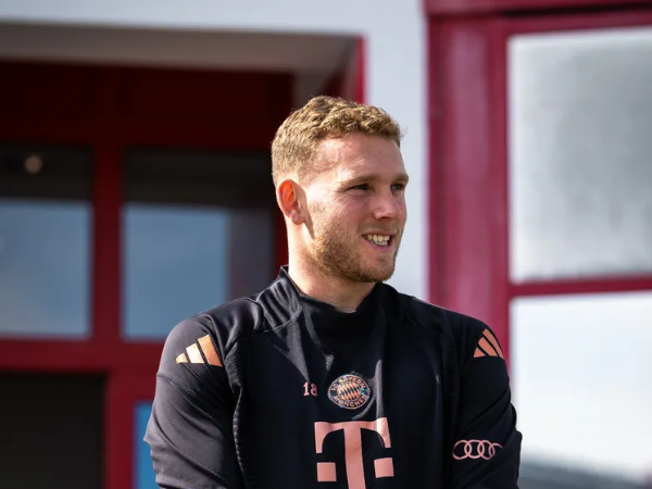 Meski Tak Dapat Tempat, Daniel Peretz Masih Mimpi Jadi Kiper Utama Bayern