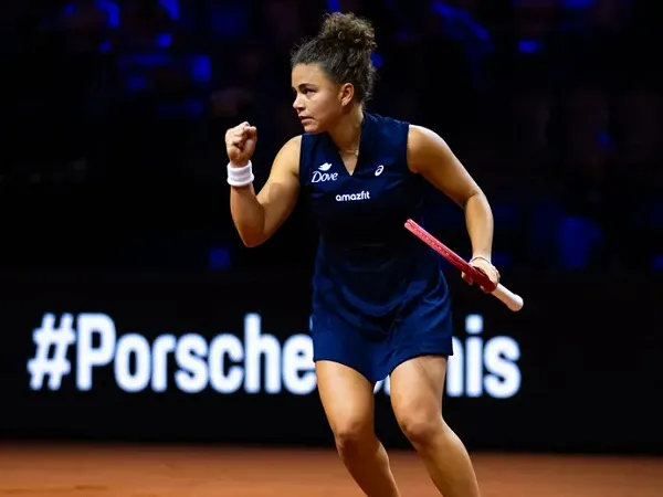 Tampil Tanpa Ampun, Jasmine Paolini Habisi Eva Lys Di Stuttgart