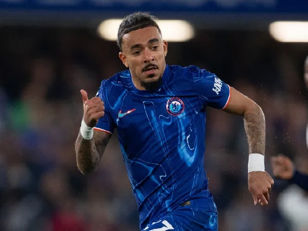 Bek kanan Chelsea, Malo Gusto