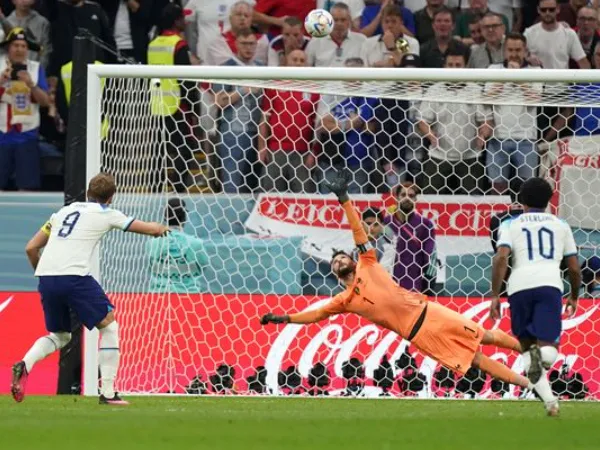 Usai Gagal Jadi Algojo di Piala Dunia 2022, Kane Akui Ubah Gaya Penaltinya