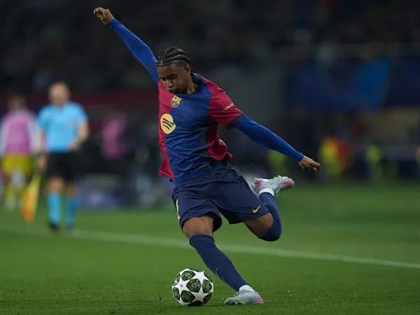 Alejandro Balde Ingin Kembali Bermain di Semifinal Liga Champions