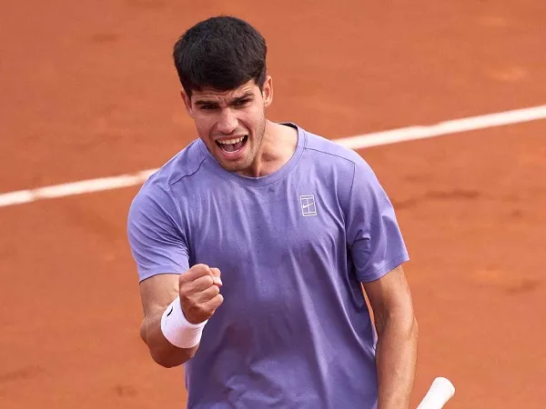 Langkah Carlos Alcaraz Menuju Perempatfinal Di Barcelona Tak Terbendung