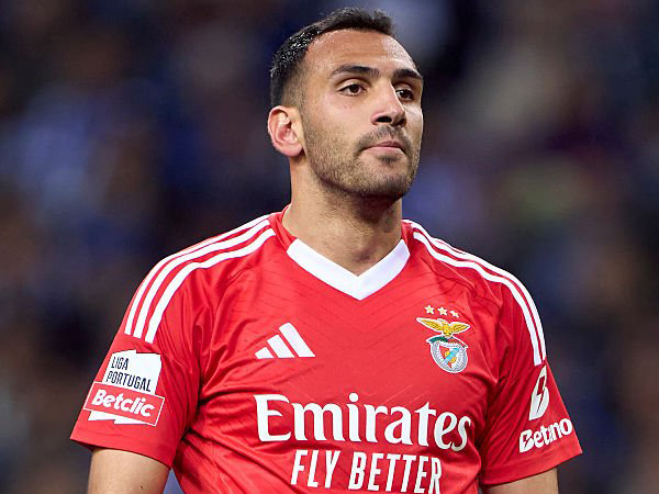 Vangelis Pavlidis Dilirik Klub-klub Inggris, Benfica Banderol Segini