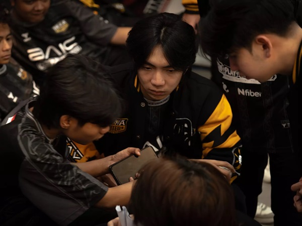 Dewa United Esports Tumbangkan EVOS di Pekan Keempat MPL ID