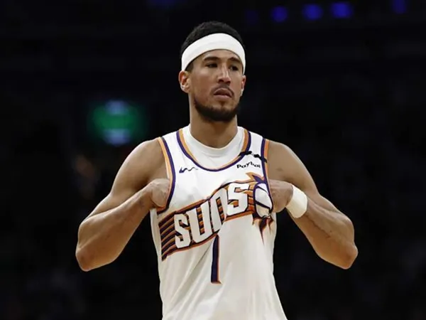 Devin Booker Belum Pikirkan Akan Bertahan Bersama Suns