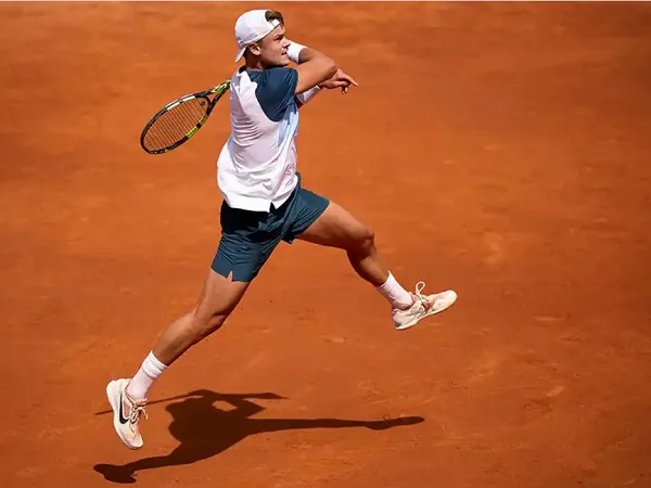 Holger Rune Ungkap Rahasia Dalam Bungkam Carlos Alcaraz Di Barcelona