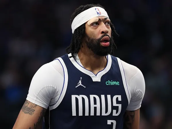 Anthony Davis diyakini ngotot comeback sebelum waktunya.