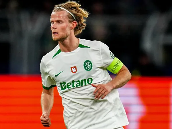 Barcelona Masuki Persaingan untuk Dapatkan Morten Hjulmand