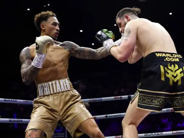 Ben Whittaker Menangi Duel Ulang, Hentikan Liam Cameron Di Ronde Dua