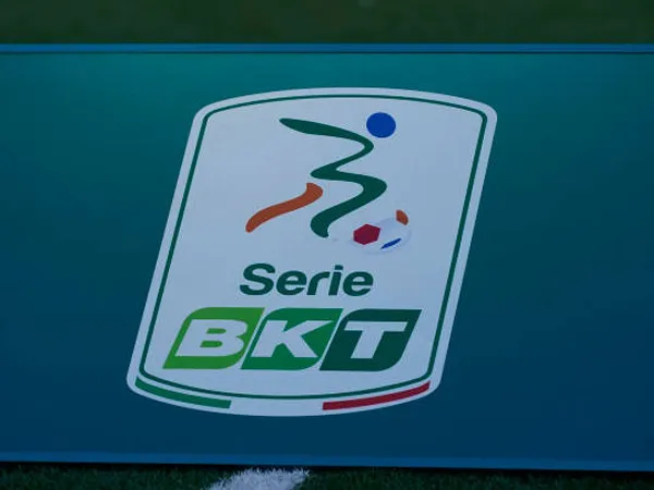 Hormati Wafatnya Paus Fransiskus, Musim Serie B Diperpanjang