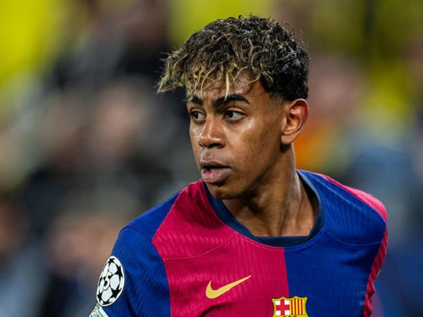 Lamine Yamal Merasa Terhormat Bisa Menangkan Laureus