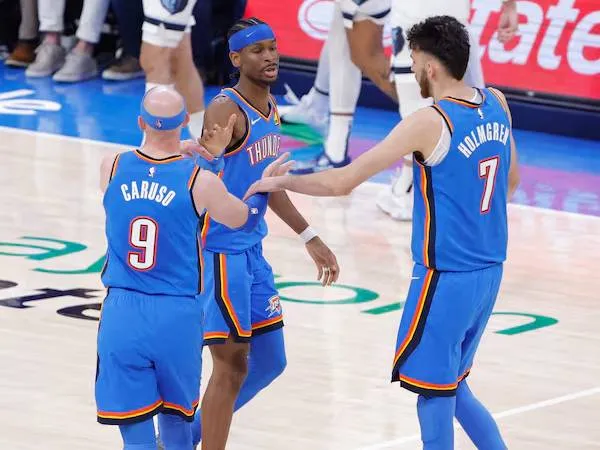 Secara ofensif, Oklahoma City Thunder yang dipimpin Shai Gilgeous-Alexander terus bersinar dengan keseimbangan dan kedalaman. (Foto: AP)