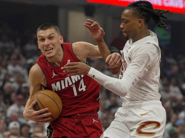 Tyler Herro Serang Balik Darius Garland Terkait Kritik Pertahanan