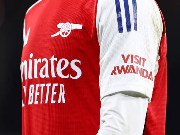 Penggemar Arsenal Tekan Klub untuk Akhiri Kerjasama dengan Visit Rwanda