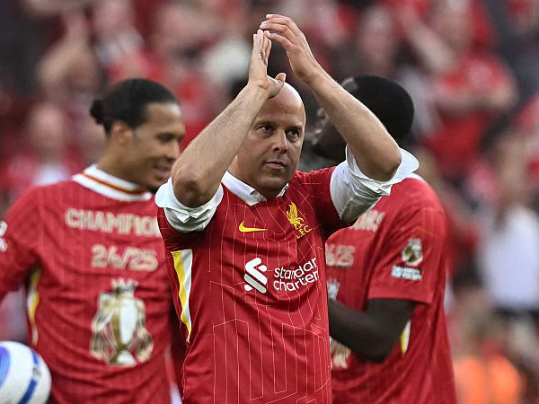 Bawa Liverpool Juara, Jamie Redknap Puji Arne Slot