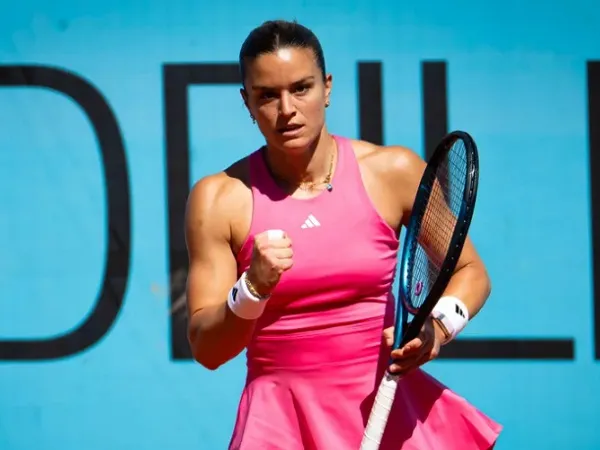 Maria Sakkari Paksa Jasmine Paolini Berkemas Dari Madrid