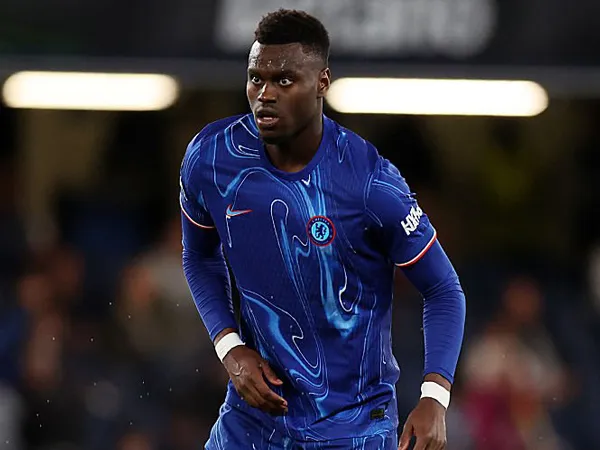 Jika Tinggalkan Chelsea, Inter Siap Tampung Benoit Badiashile