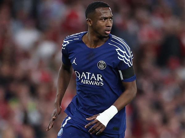 Willian Pacho Hepi Usai PSG Berhasil Kalahkan Arsenal