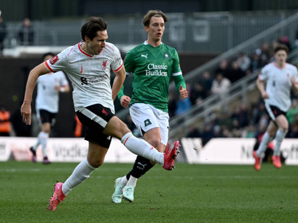 Laga Lawan Plymouth Jadi Faktor Federico Chiesa Jarang Main di Liverpool