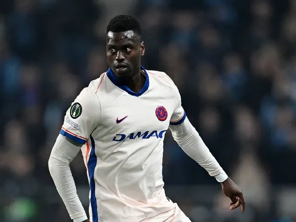 Benoit Badiashile Waspada Meski Chelsea Unggul 4-1 atas Djurgarden